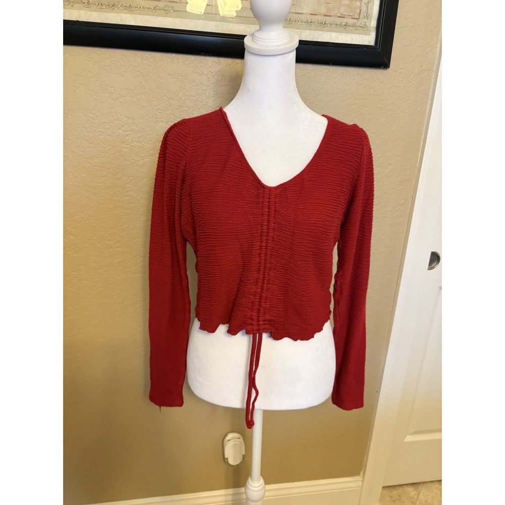 Hollister Red Textured Ruched Drawstring Cropped Top Long Sleeve Size Large